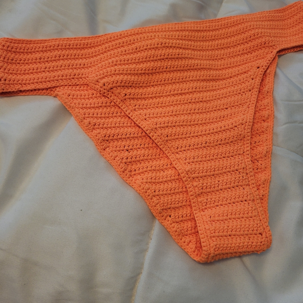 NWT Skims crochet bikini bottom